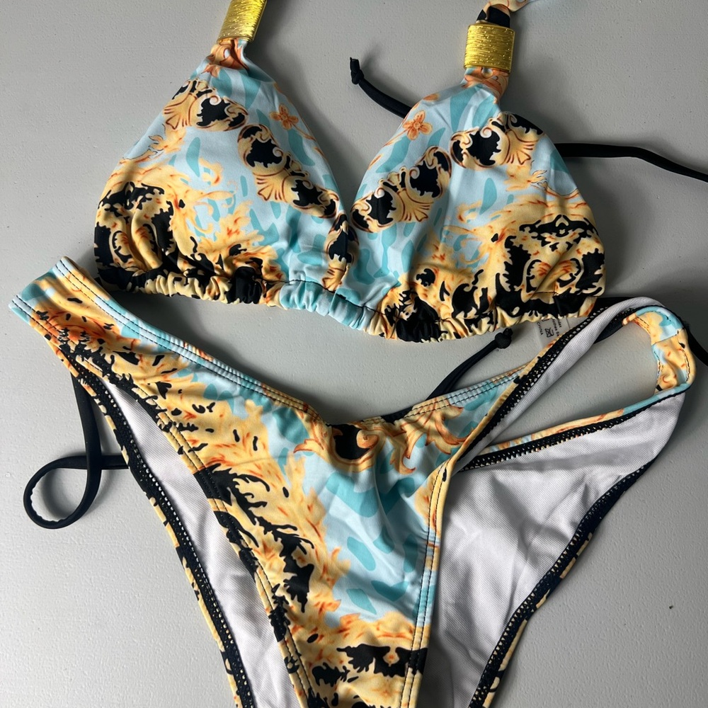 Gold Court Pattern Blue Bikini Sets Fashion Design Women's Sexy Beach Size L